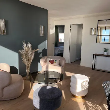 Apartament Le Phare, Grand Face