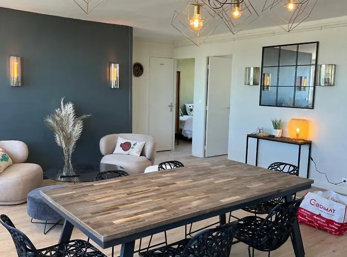 Le Phare, Grand Face Le Treport